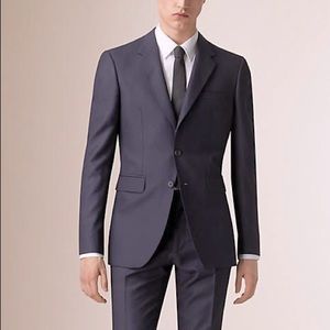 Burberry London Men’s Suit
